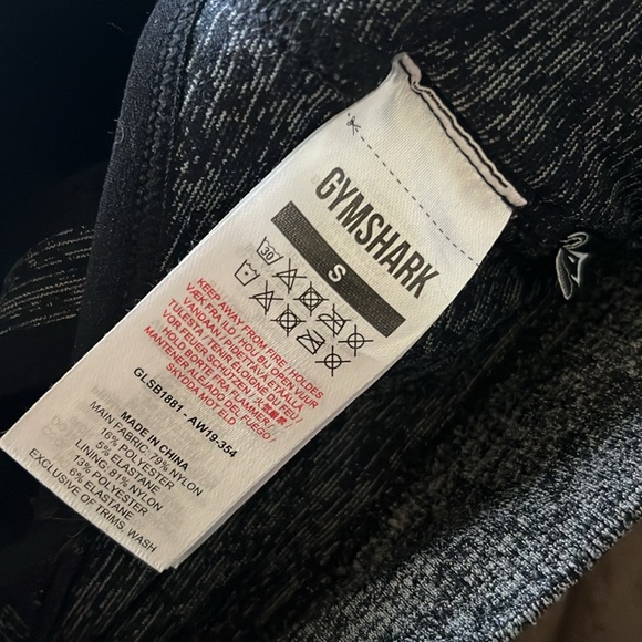 Like Brand New 2 small Gymshark sports bras - Picture 7 of 17